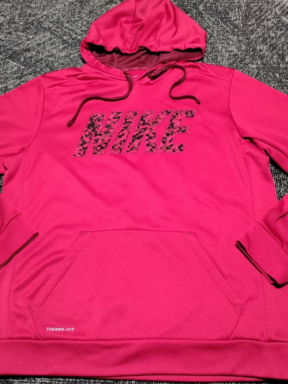 Nike Therma-FIT Men's Hoodie Red Camo Embroidered Logo Pullover Sweatshirt Large